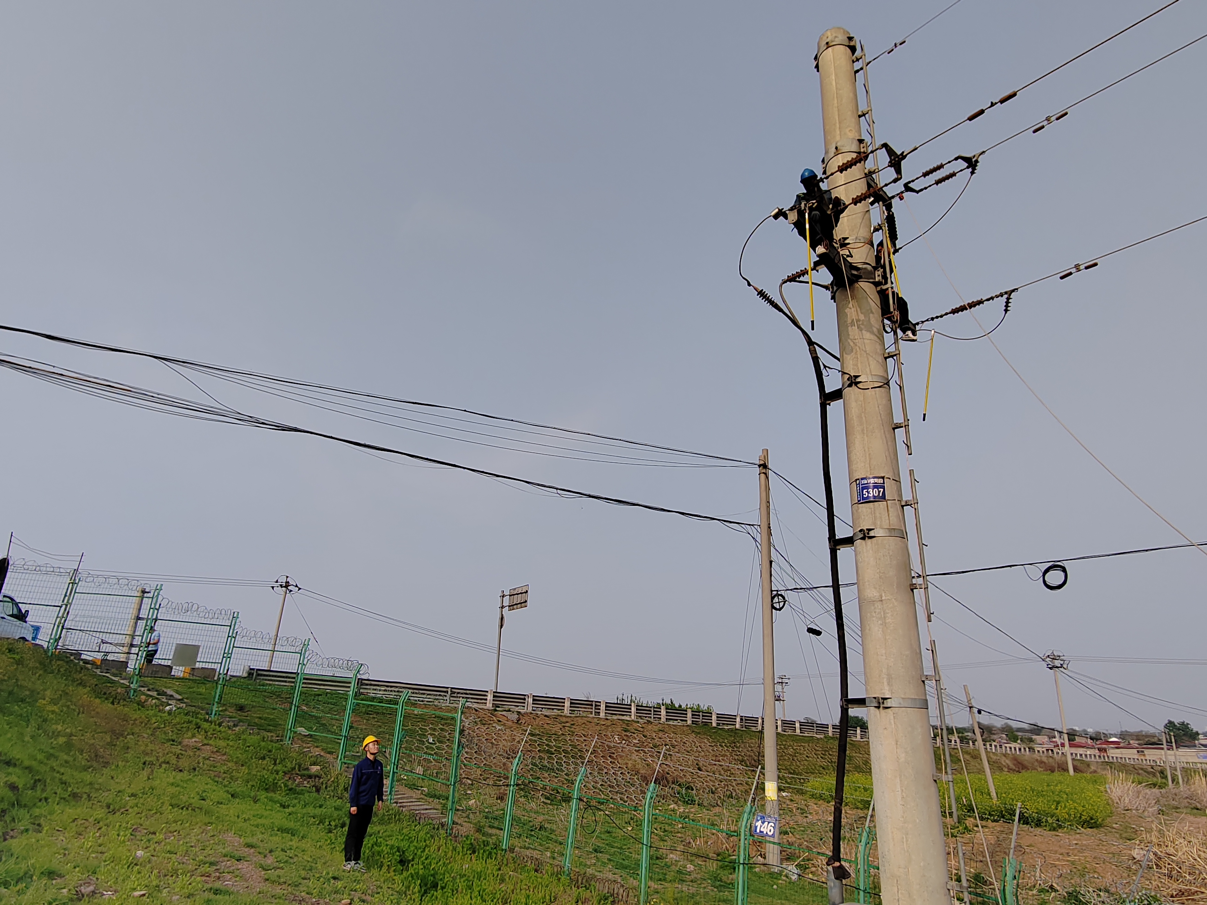 附件3:新乡春35kV输电线路检修 附件3:新乡春35kV输电线路检修