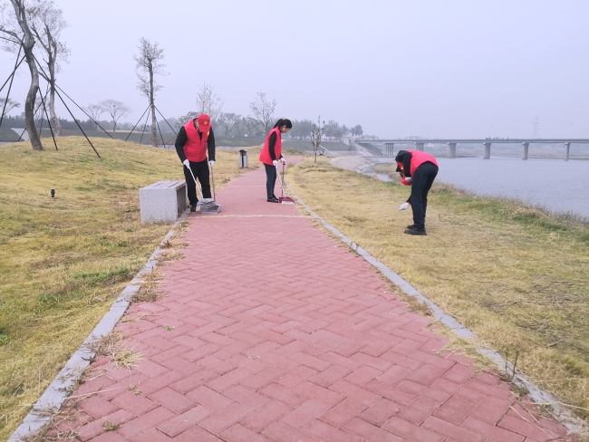 清扫垃圾 清扫垃圾