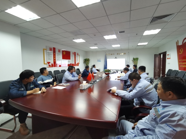 学习现场图