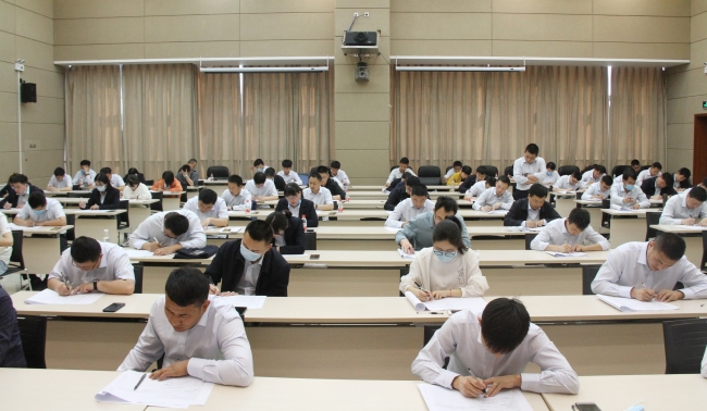 预赛笔试现场