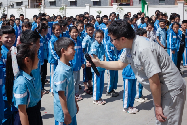 学生回答问题