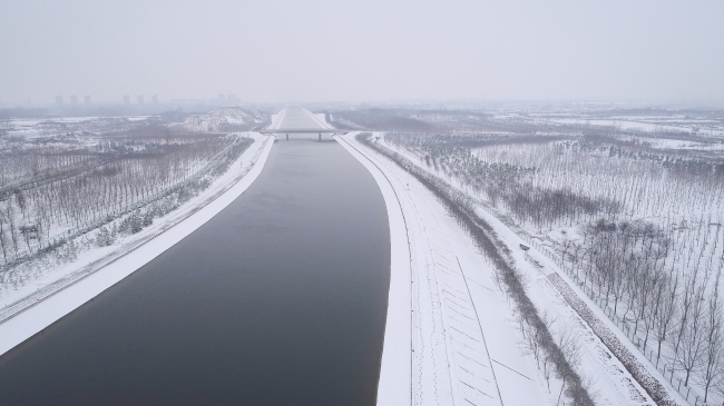 渠道雪景