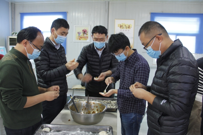 包饺子活动现场1