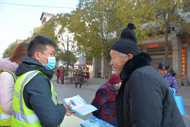听老一辈讲述修建老渠首的故事