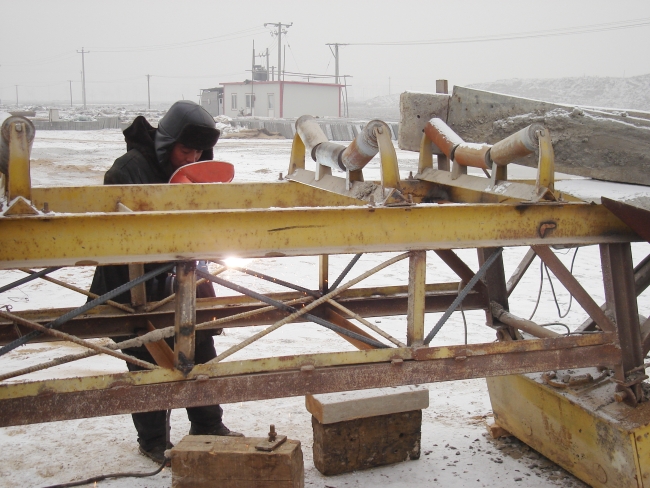 京石段飞雪施迎奥运