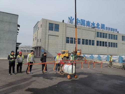 现场运行喷洒设备查看喷洒效果