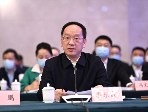 W020230301767373240141 W020230301767373240141