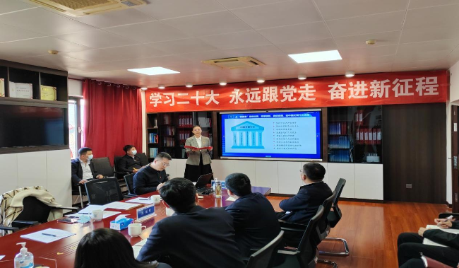 “青年讲师团”成员陈颂歌宣讲党的二十大精神